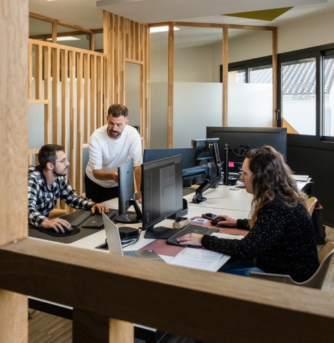 RC2B Image Hero Gauche 2